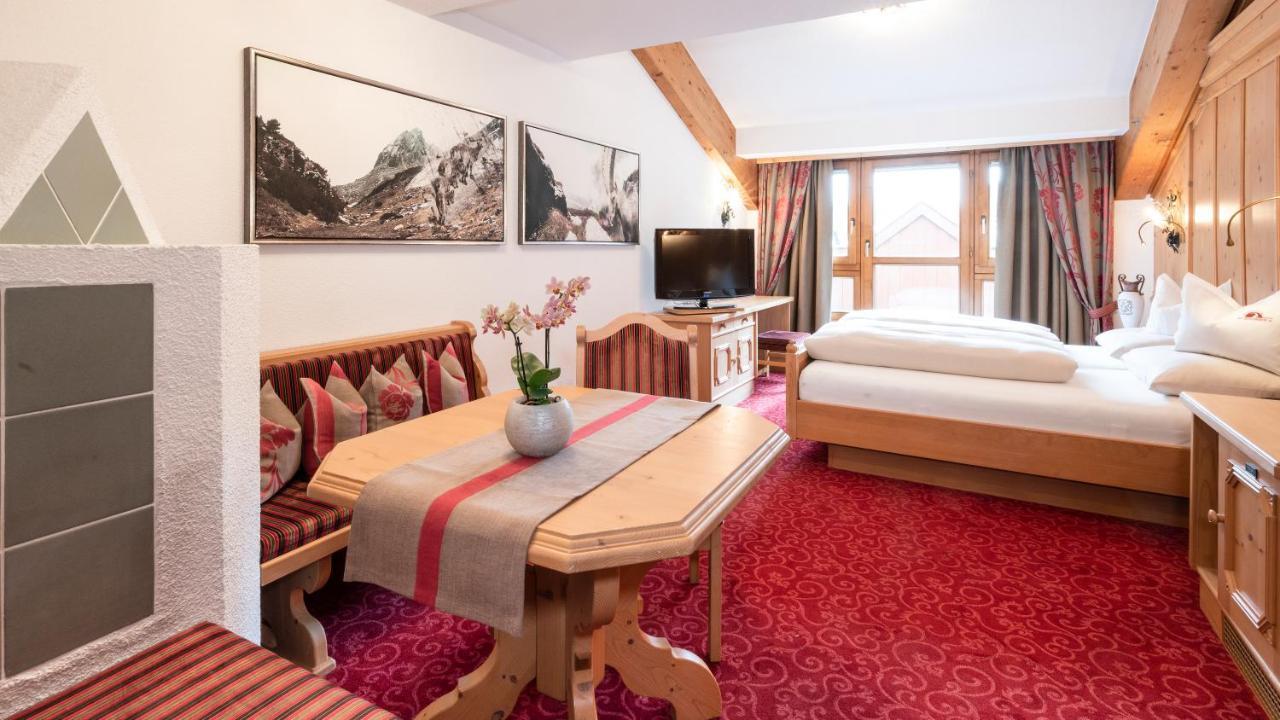 Alpenhotel Ischglerhof ภายนอก รูปภาพ