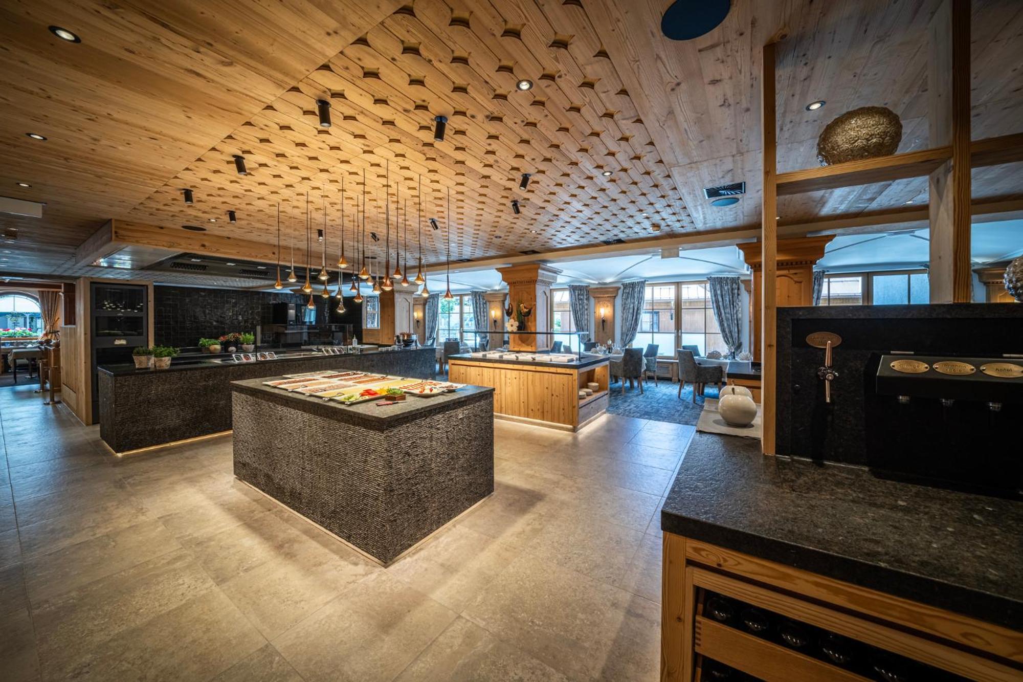 Alpenhotel Ischglerhof ภายนอก รูปภาพ